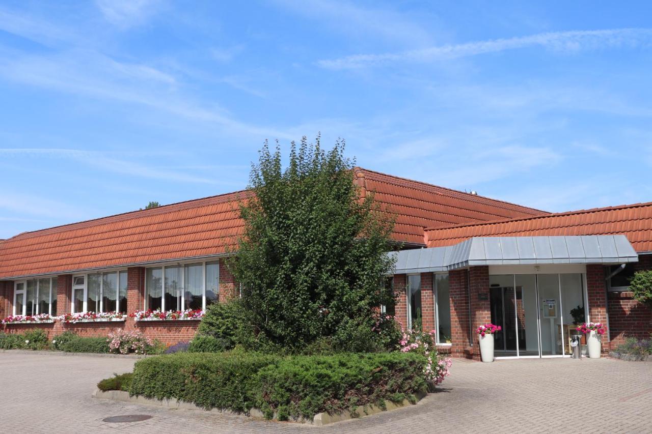 Hotel Pension Stoertebeker Biendorf エクステリア 写真