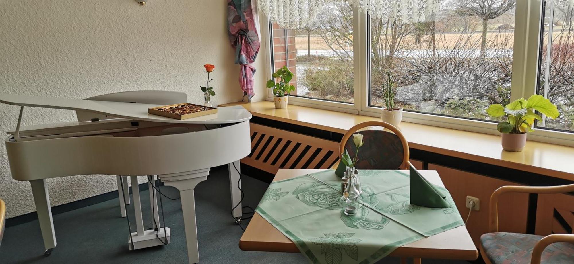 Hotel Pension Stoertebeker Biendorf エクステリア 写真